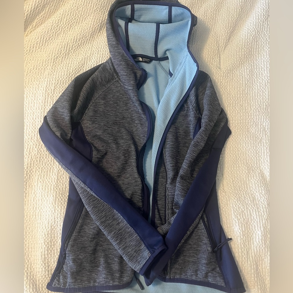 Women’s north face light weight jacket